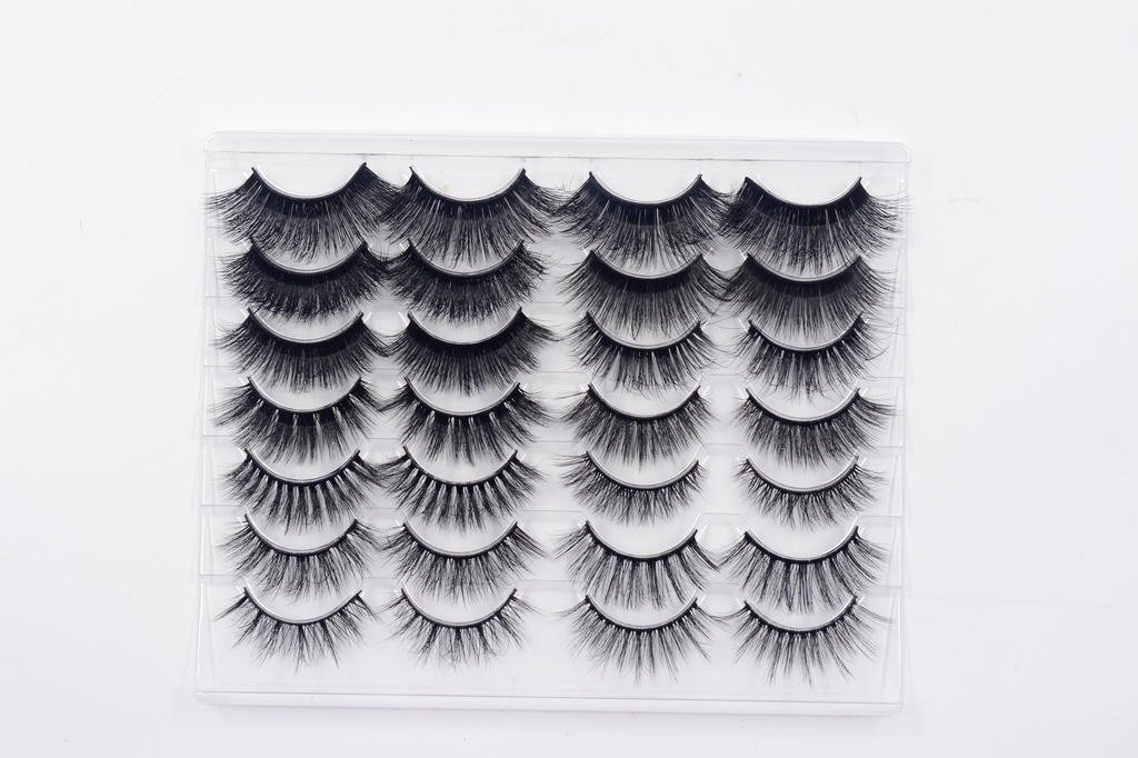 Bling Girl 8D 14 Pairs Eyelashes [3429]