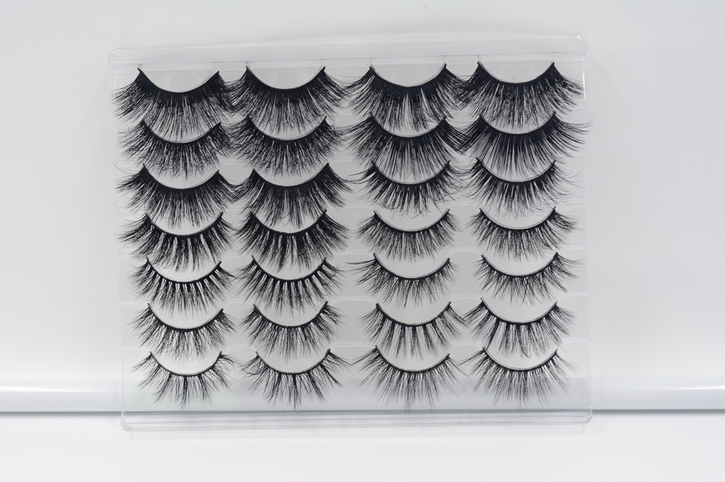 Bling Girl 8D 14 Pairs Eyelashes [3429]