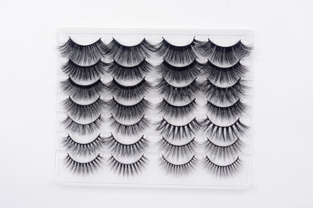 Bling Girl 8D 14 Pairs Eyelashes [3429]